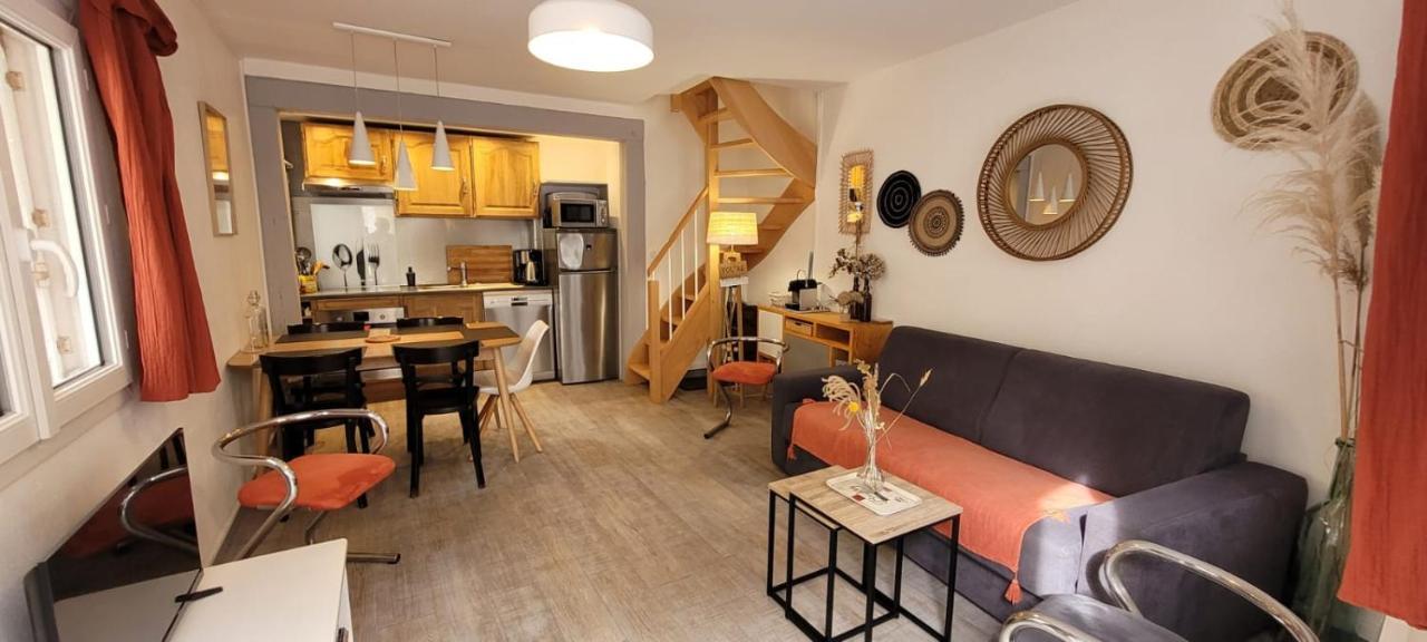 A 30 M Du Coeur De La Rue Des Bains Villa ทรูวิลล์-ซูร์-แมร์ ภายนอก รูปภาพ